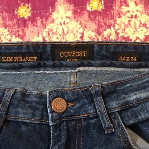 NWOT.  Mens Outpost jeans.